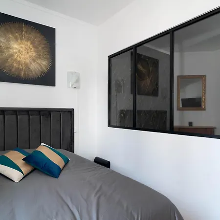 Fourside Deluxe Apartments In Le Bourget Exterior foto